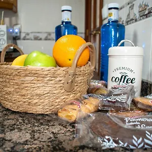 Entero, A Diez Minutos De La Juderia, Cochera Opcional Appartement Cordoue